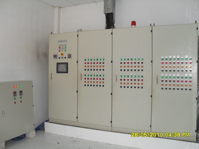 Tủ bơm xử lý nước thải công nghiệp - Công Ty TNHH Thiết Bị Tự Động Hóa Toàn Cầu